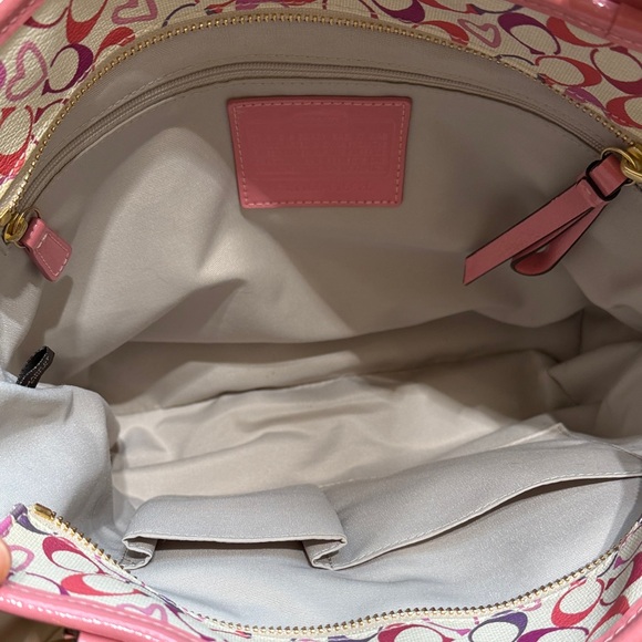 Coach Pink, Purple And White Tote Bag With Heart Design - Picture 6 of 11